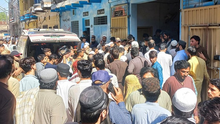 Atap Gedung Sekolah di Pakistan Runtuh, 28 Orang Tewas