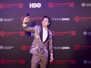Debut Film di New York, Azka Corbuzier Bikin Penonton Menangis