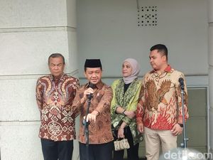 Bahlil Rapat dengan Dasco hingga Kapolri, Ada Apa?