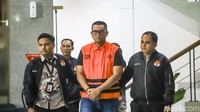 KPK Tetapkan Bupati Klaten Hamenang dan Kepala BPK Jateng Jadi Tersangka