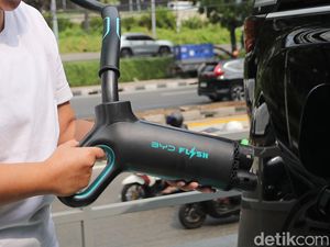 Pengisian Daya Mobil Listrik 5 Menit, Teknologi Ultra Cepat Diperkenalkan