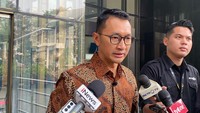 9 Orang Dibawa KPK ke Jakarta dari OTT di Klaten, Termasuk Bupati Hamenang