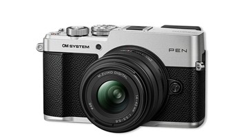 Kamera Mirrorless Pen Terbaru Resmi Mendarat di Tanah Air