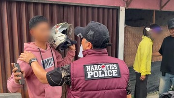 Aparat Gabungan Sikat Kawasan Rawan Narkoba di Pekanbaru, Tiga Orang Diciduk
