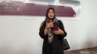 Begadang Demi iPhone 18 Pro Max, Wanita Bekasi Dapat MacBook Neo