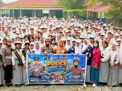 Polisi Rangkul Ratusan Pelajar di Pelalawan, Cegah Balap Liar-Tertib Lalu Lintas