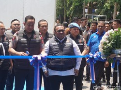 Kapolri Resmikan Desk Ketenagakerjaan di Polres Jombang