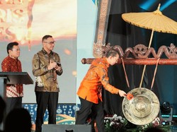 Lestarikan Budaya, Fadli Zon Resmikan Museum Keris Indonesia di TMII