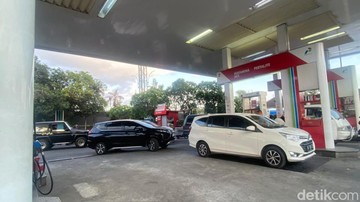 Bali Batasi Pembelian Pertalite Selama Tiga Hari Demi Atasi Antrean Panjang