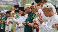 Umat Islam Palangka Raya Bersatu Doa Memohon Hujan