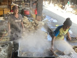 Kisah Ibu-ibu Pemindang Ikan Kusamba, 28 Tahun Kerja Cuma Libur Nyepi-Galungan