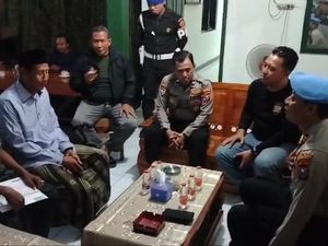 Kepsek MI di Lamongan Diduga Dihajar Walmur Oknum TNI gegara Kaos Kaki