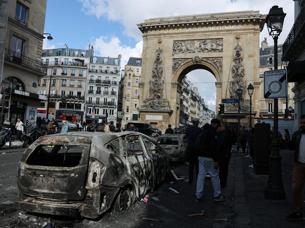 Kerusuhan Guncang Paris, Warga Sebut Suasana Seperti Zona Perang