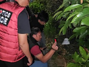 Pengedar Narkoba di Bogor Tempelkan Sabu di Pot Bunga hingga Batu