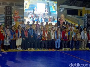 Jawa Barat Juara Umum PESONAS 2026 di NTT, Borong 59 Emas