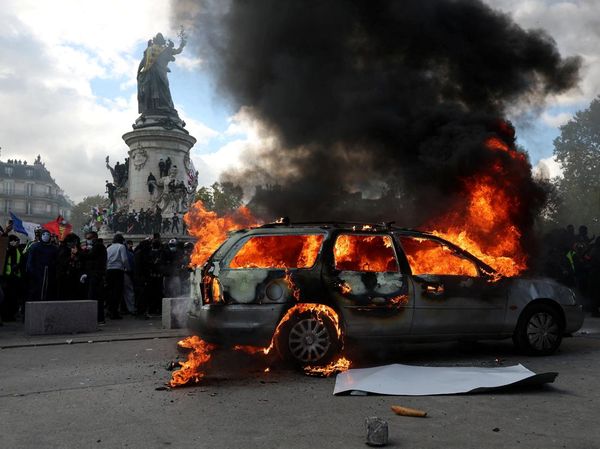 Ribuan Demonstran Turun ke Jalan di Paris, Protes Biaya Hidup dan Layanan Publik