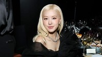 Rose BLACKPINK Identik Bergaun Hitam, Debut di Academy Museum Gala 2026