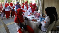 Serunya Senam Jantung Sehat di CFD, Warga Bisa Cek Tensi hingga Kolesterol Gratis