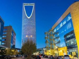 Houthi Mengancam, Arab Saudi Wajibkan Karyawan Gedung Pencakar Langit WFH