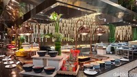 Hotel Bintang 5 Ini Punya Buffet AYCE Mewah, Ada Seafood hingga Tomahawk