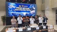 Video Bareskrim Bongkar Penyelundupan 73 Ribu Benih Lobster Rp 5,8 M ke Vietnam