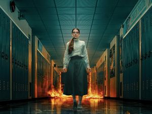 Carrie (Season 1): Wajah Baru, Teror Lama