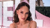 Gaya Cinta Laura Nonton Victorias Secret Fashion Show, Sukses Bikin Terpana!