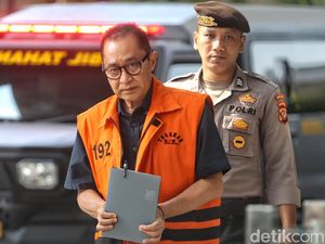 Kasus Gratifikasi Rp20,7 Miliar, Mantan Pejabat Pajak Muhammad Haniv Diperiksa KPK
