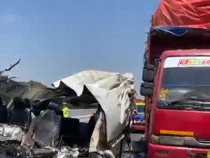 4 Suporter PSS Sleman Tewas Kecelakaan di Tol Madiun, Sopir Diperiksa Polisi