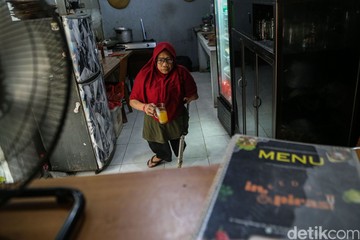 Kedai Inspirasi Bekasi, Ruang Difabel Merajut Kemandirian Ekonomi