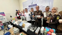 Pabrik Kosmetik Ilegal di Kota Mojokerto Beromzet Rp 9 M per Tahun