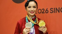 Bahagia Kris Dayanti Raih Medali Kejuaraan Wushu Ditonton Suami dan Anak