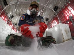 Dry Ice Efektif Bikin Hujan di 3 Provinsi Karhutla, BNPB: Jarak Pandang Terbuka