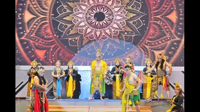 Pagelaran Sendratari Raja Sinatriya menjadi ajang kolaborasi sivitas akademika untk bergerak bersama