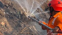 Kebakaran Hebat di TPA Parepare Diduga Dipicu Gas Metana