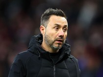 Spurs Bangun Kekompakan, Pemain Dilarang Main HP saat Makan