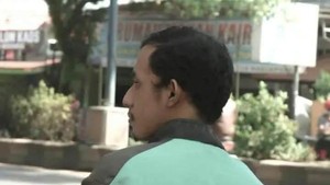 Kisah Mantan Driver Ojol Bangun Penerbitan Indie demi Anak
