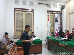Dituntut 4 Tahun Bui, Eks Kadis PMD Samosir Minta Bebas di Korupsi Bantuan Kemensos
