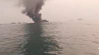 Kapal Feri Terbakar di Dekat Pelabuhan Merak, Penumpang Dievakuasi