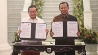 Video: Pemprov DKI Terima 2 Aset Rampasan KPK Senilai Rp 9,6 M