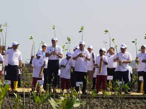 Mengenal NbS, Program BOPPJ untuk Lindungi Pesisir Pantai Utara Jawa