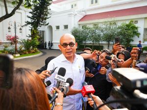 Menlu Pantau Keamanan WNI di Prancis dan Sejumlah Negara Eropa Buntut Kerusuhan