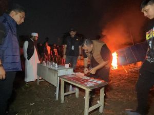 Polisi Kembali Bakar Barak Narkoba di Deli Serdang, 3 Orang Diamankan
