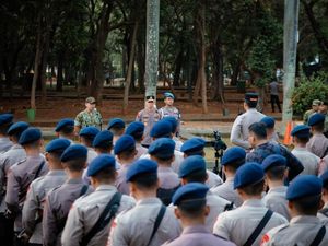 Polda Metro Siapkan 9.505 Personel Kawal Aksi Massa di Monas