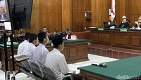 4 Remaja Surabaya Didakwa Keroyok Teman hingga Tewas gegara Sandal