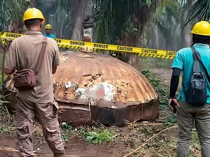 Diduga Masih Ada Puing Benda Asing Lain di Kebun Sawit Kotim
