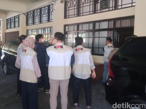 Tim KPK Geledah Sejumlah Ruangan di Kompleks Pemkab Klaten