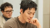 Kenalan dengan Pemain Drakor Terbaru Kim Woo Bin GIFT