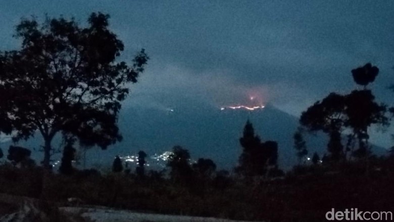 Pemprov Minta Satu Heli Water Bombing Direlokasi dari Lawu ke Sumbing