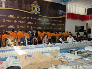 Polda Metro Sita 7 Juta Butir Obat Tramadol dari Pabrik di Sukoharjo
